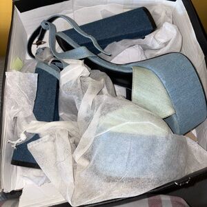 PrettyLittleThing Color block heels